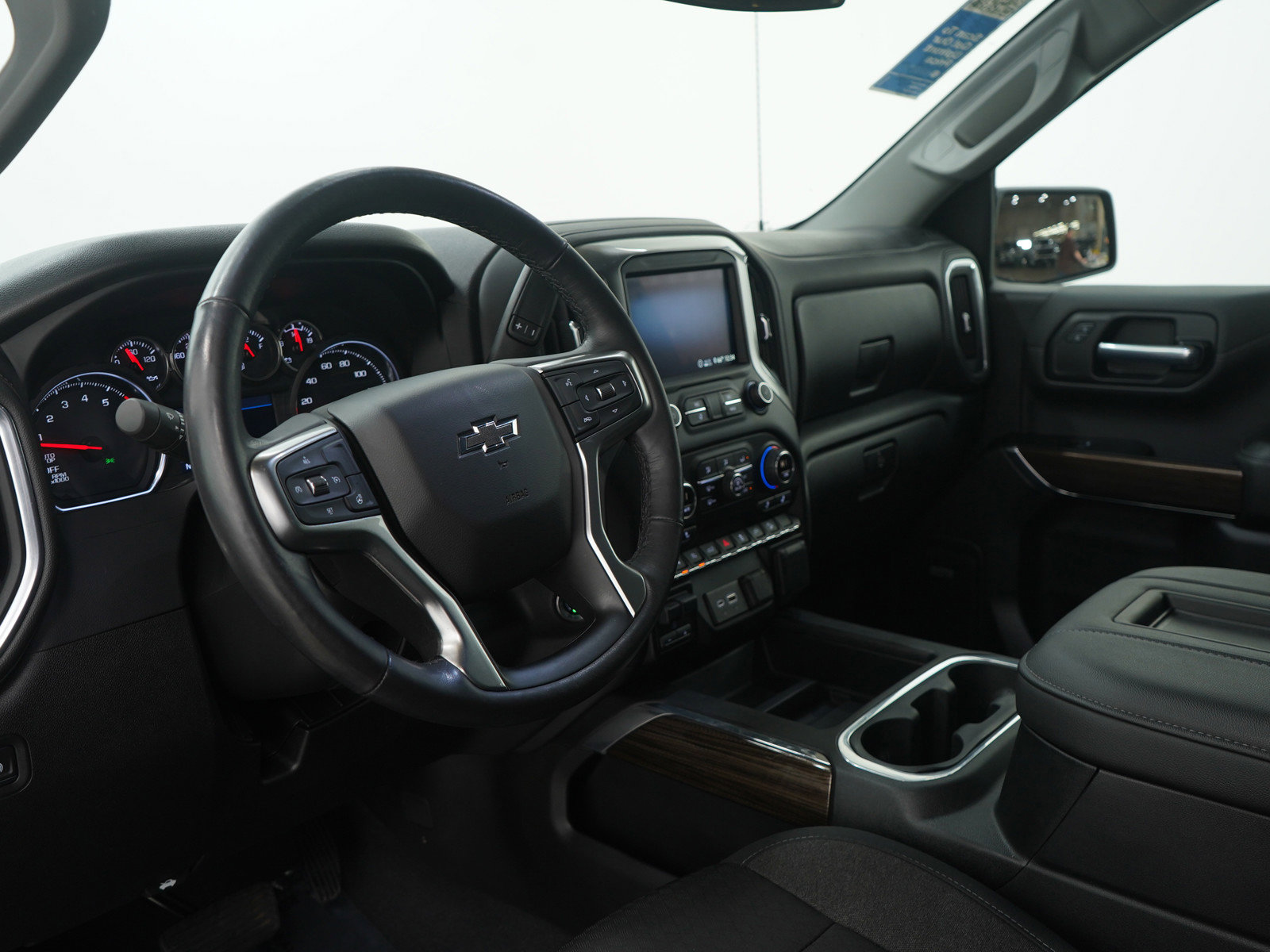 Used 2020 Chevrolet Silverado 1500 RST image 24