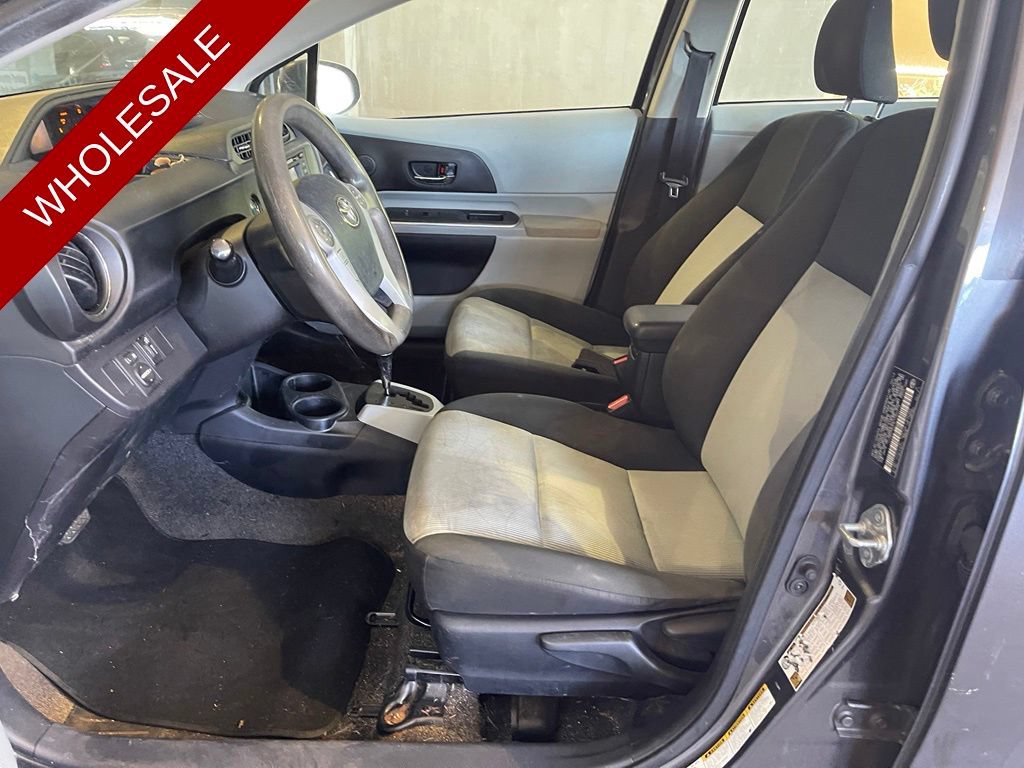 Used 2014 Toyota Prius C Four FWD image 6