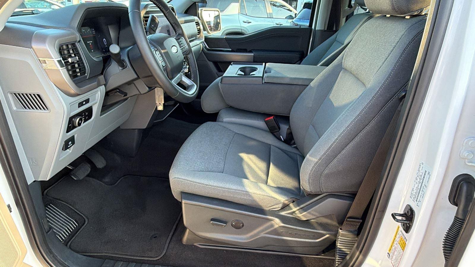 Used 2025 Ford F150 XLT w/ Equipment Group 301A Standard AWD/4WD image 15