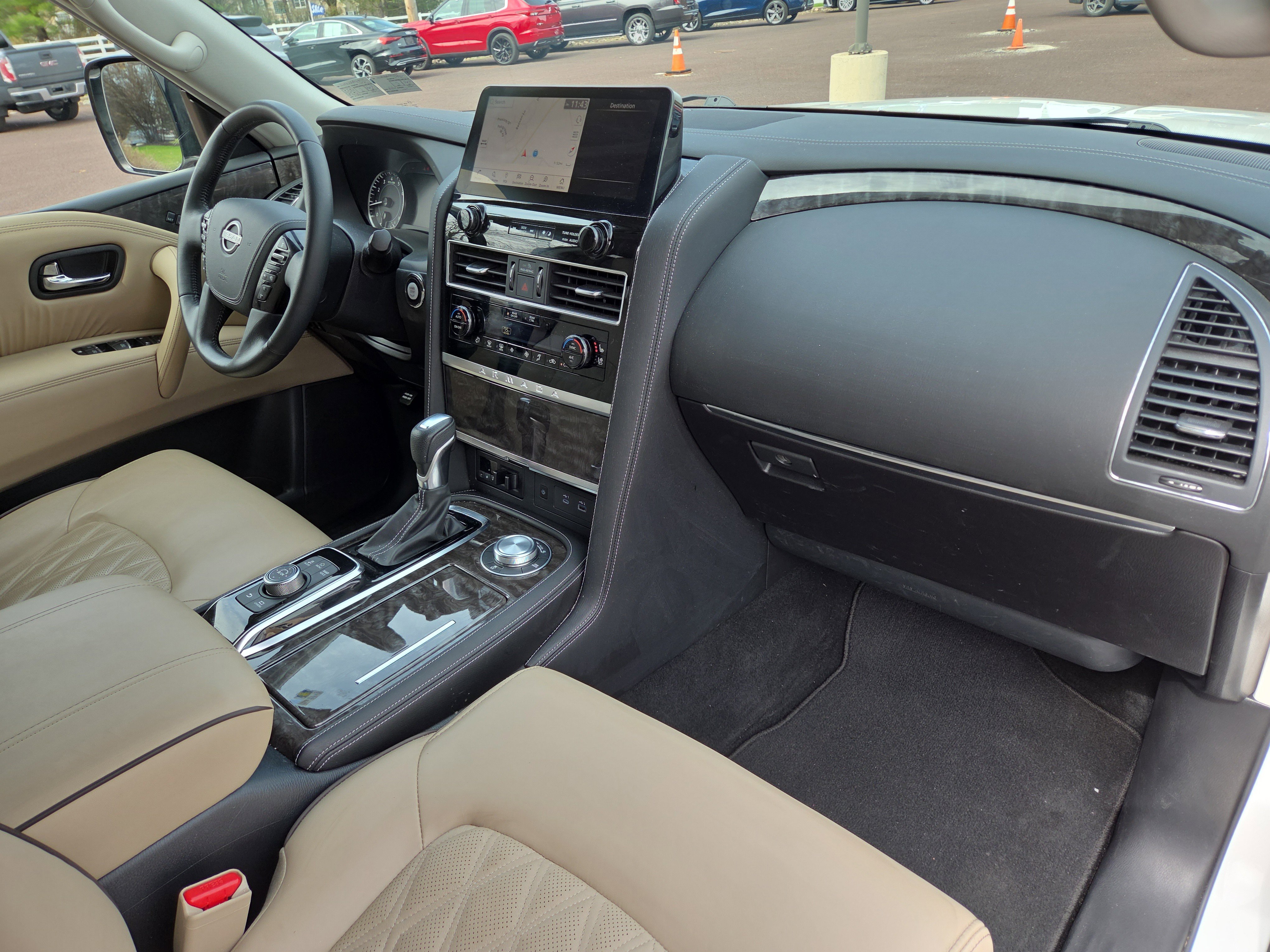 Used 2023 Nissan Armada Platinum w/ Cargo Package image 18