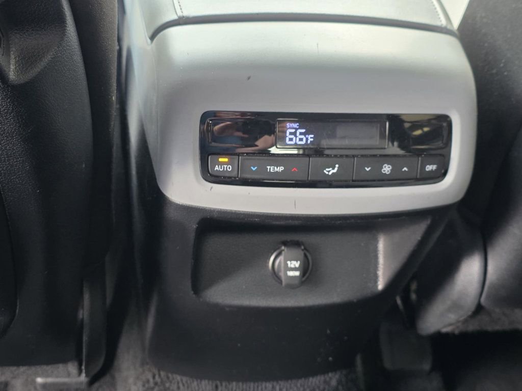 Used 2020 Hyundai Palisade SEL FWD image 11