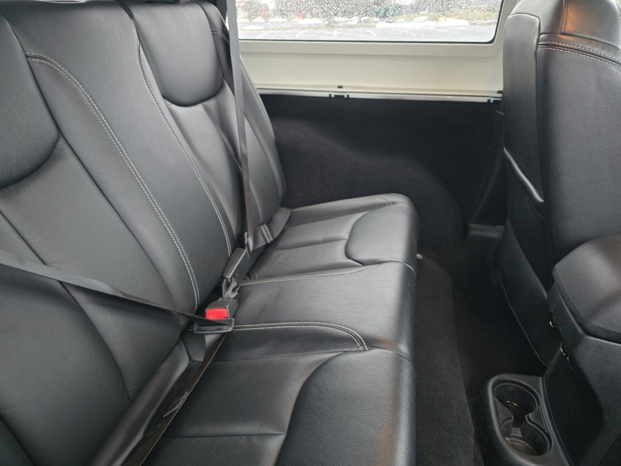 Used 2018 Jeep Wrangler Sahara w/ Connectivity Group image 22