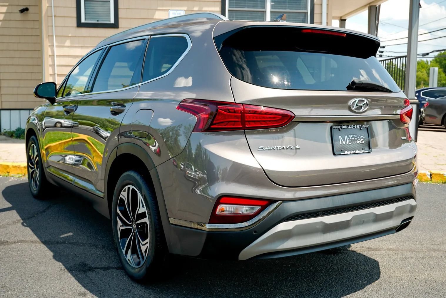 Used 2020 Hyundai Santa Fe Limited AWD/4WD image 7