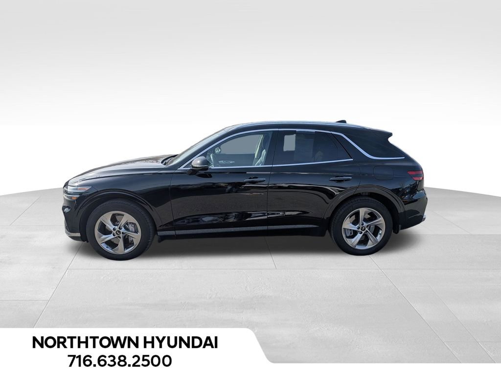 Used 2026 Genesis GV70 2.5T Select image 2