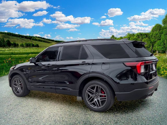 Used 2026 Ford Explorer ST w/ Sun And Sound Package RWD image 4