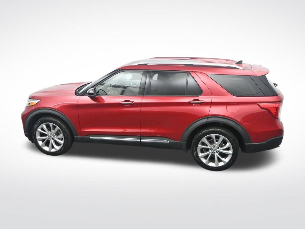 Used 2021 Ford Explorer Platinum w/ Equipment Group 601A AWD/4WD image 37