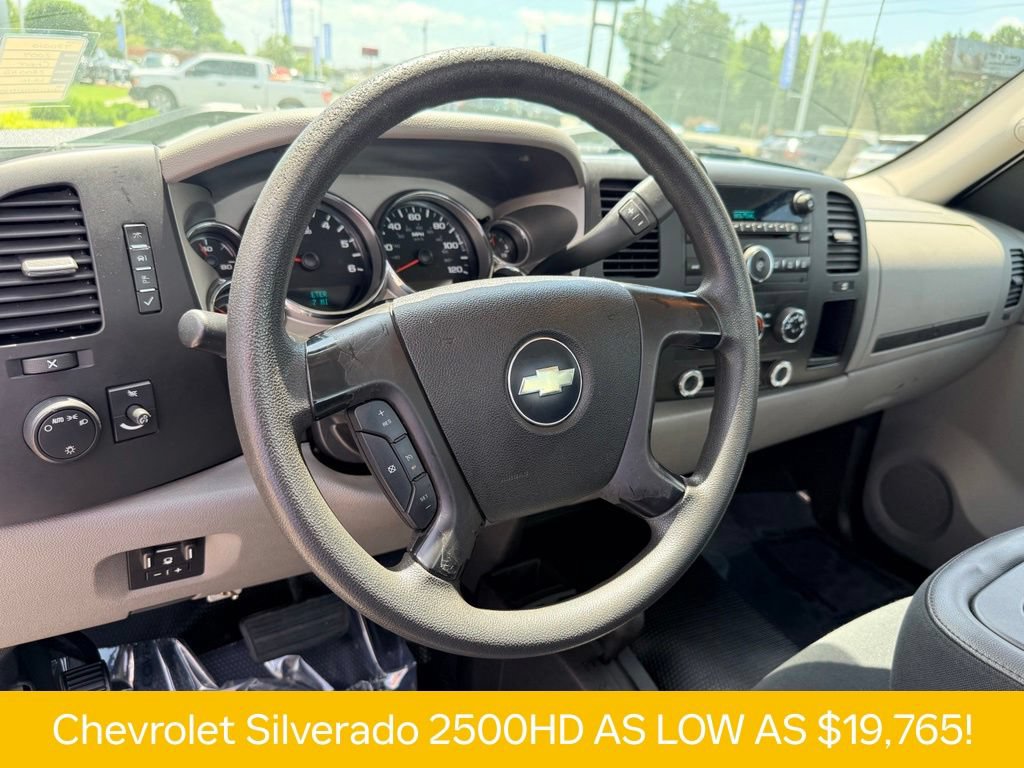 Used 2007 Chevrolet Silverado 2500 W/T w/ LS Package AWD/4WD image 12