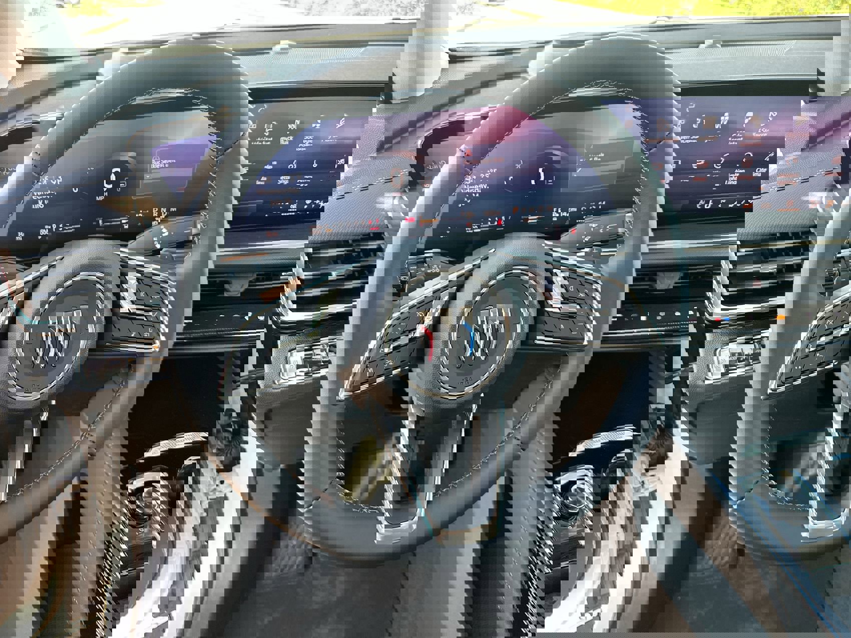 New 2025 Buick Envision Preferred image 14