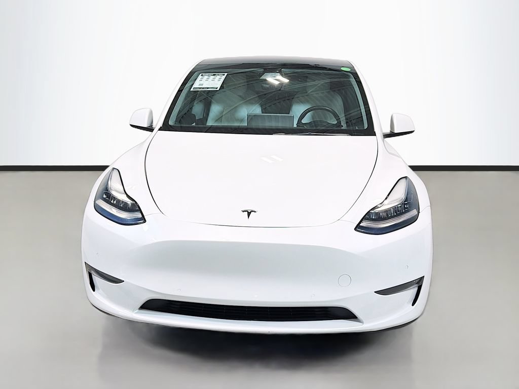 Used 2021 Tesla Model Y Long Range AWD/4WD image 2