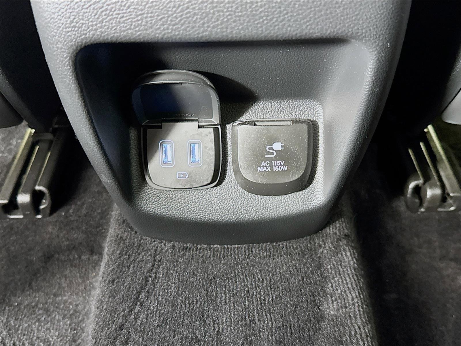 Certified 2024 Genesis GV80 3.5T w/ Prestige Package image 28