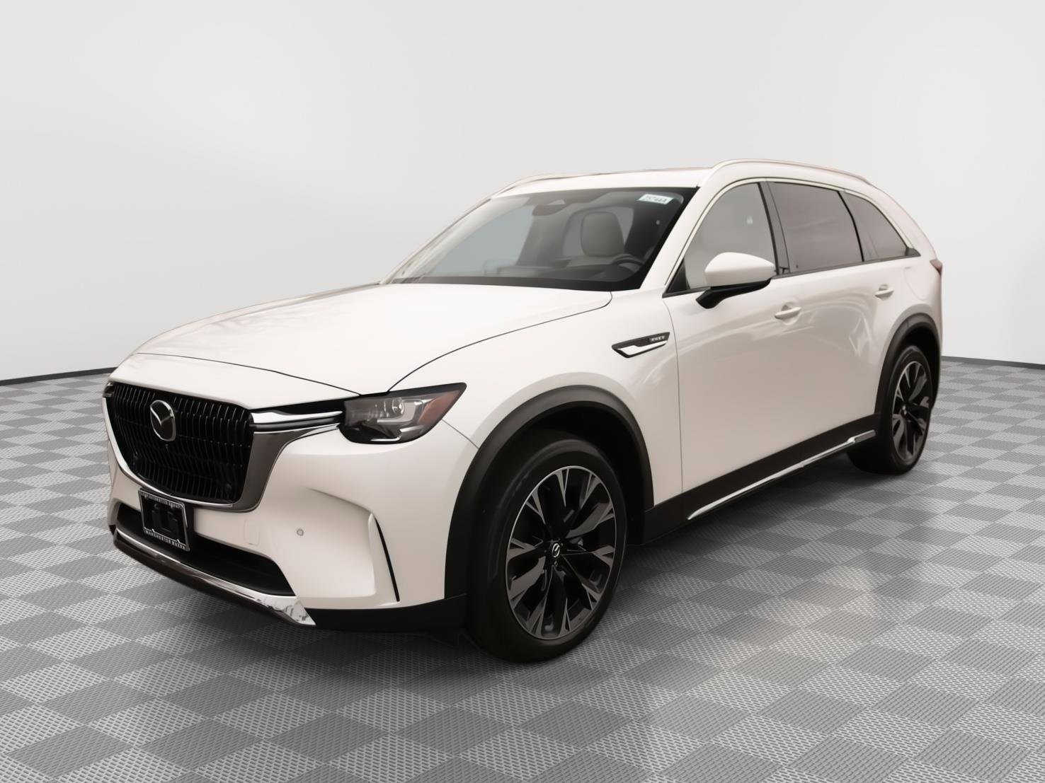 Used 2024 MAZDA CX-90 Plug-In Hybrid w/ Premium Plus image 18