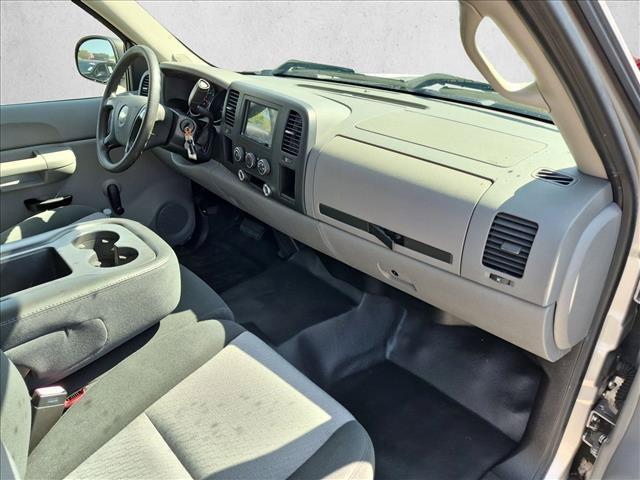 Used 2008 Chevrolet Silverado 1500 W/T w/ Towing Package RWD image 18