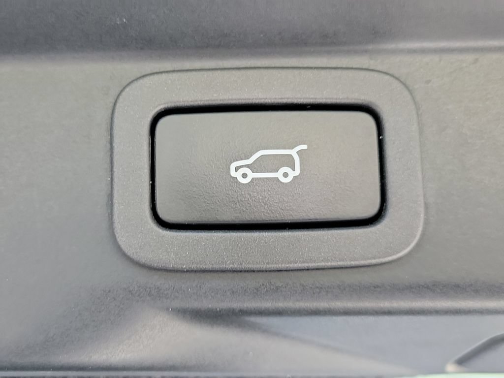Used 2018 Land Rover Range Rover Sport HSE AWD/4WD image 15