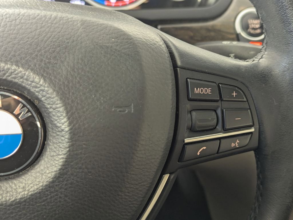 Used 2015 BMW 750Li image 9