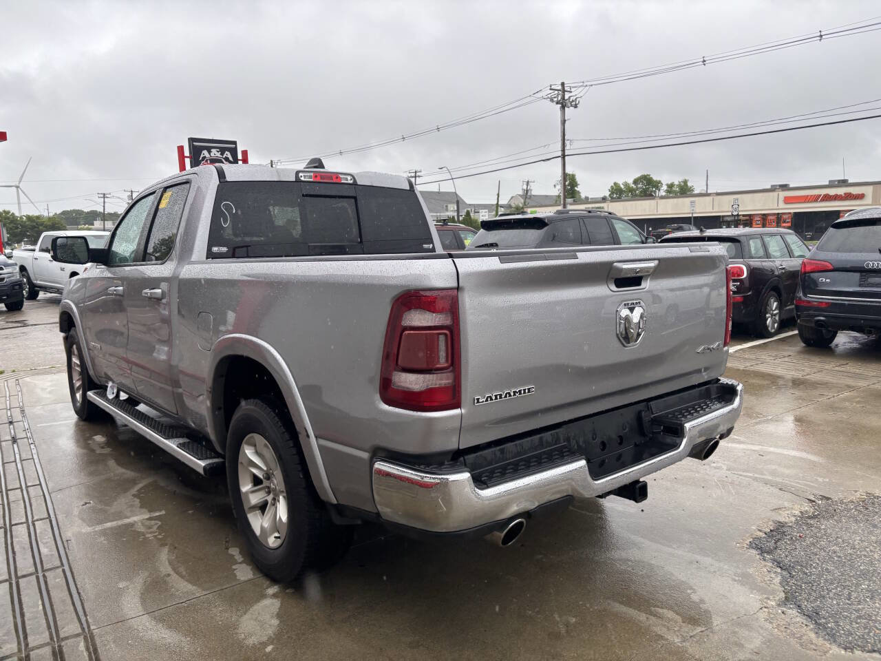 Used 2019 RAM 1500 Laramie image 11