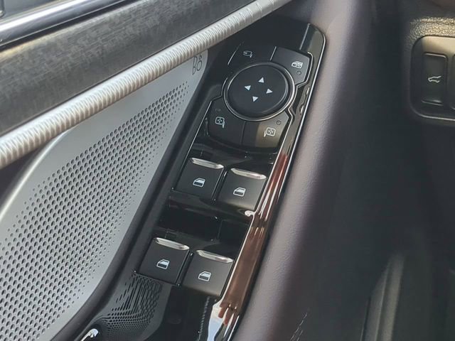 New 2026 Ford Explorer Platinum RWD image 23