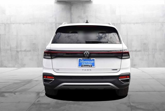 New 2025 Volkswagen Taos SE image 6