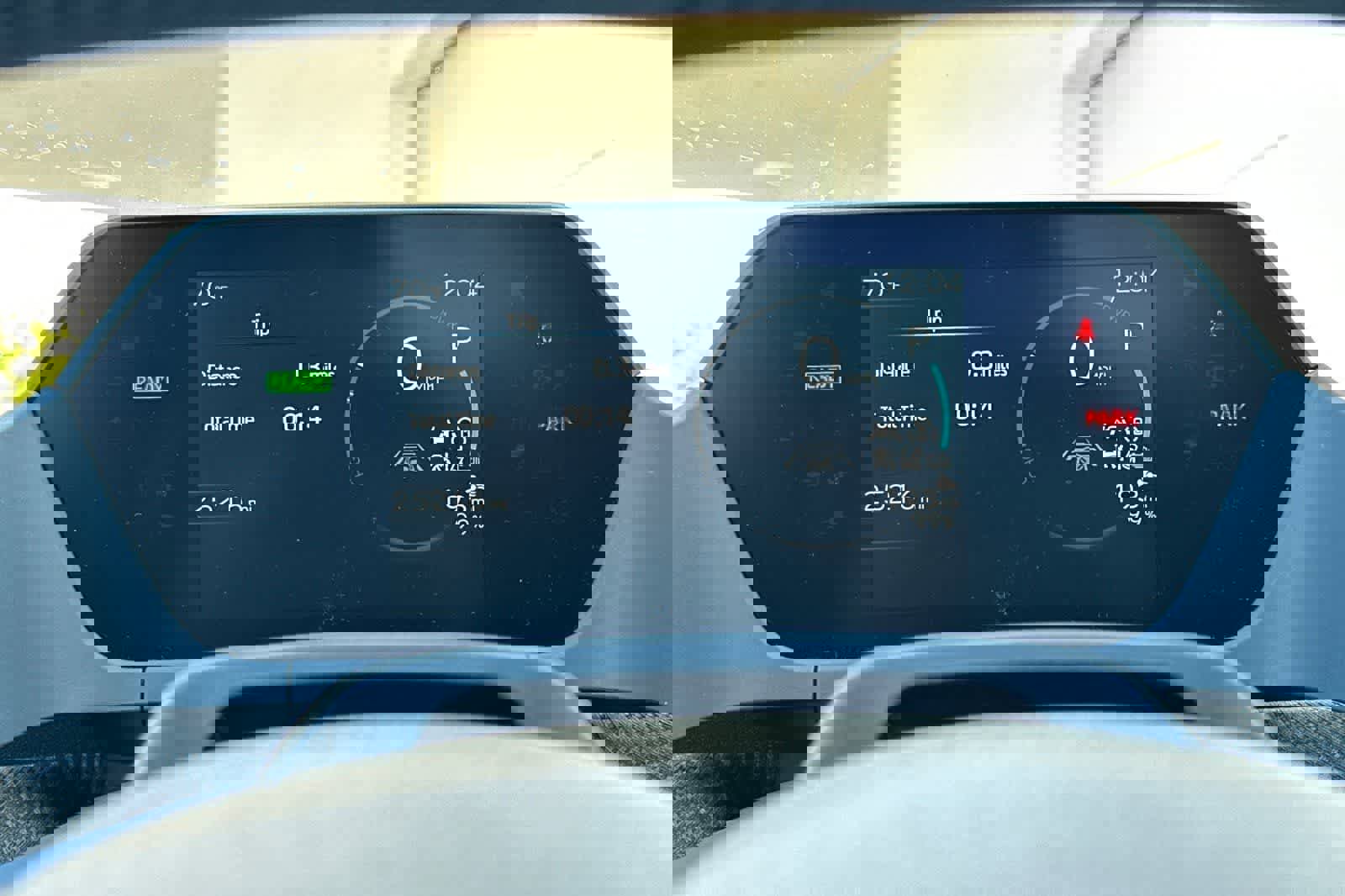 Used 2024 Subaru Solterra Limited image 28