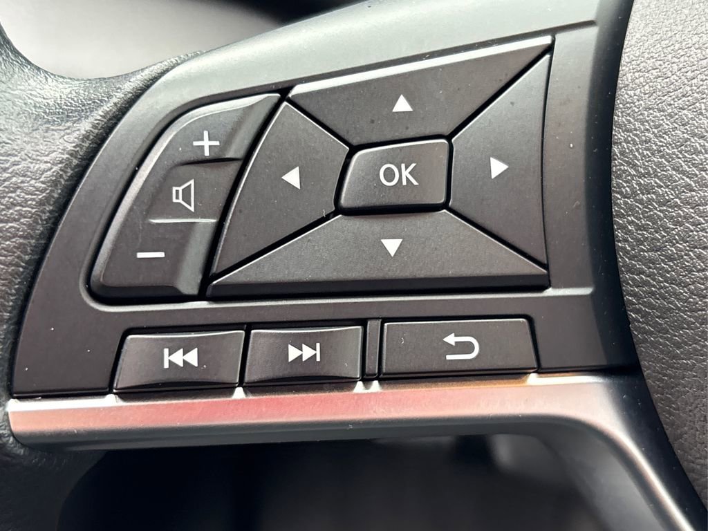 Certified 2024 Nissan Kicks SV w/ Interior Electronics Package image 34
