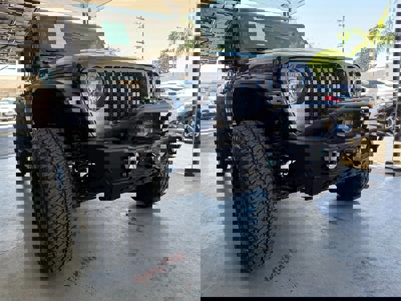 Used 2018 Jeep Wrangler Unlimited Sport S image 9