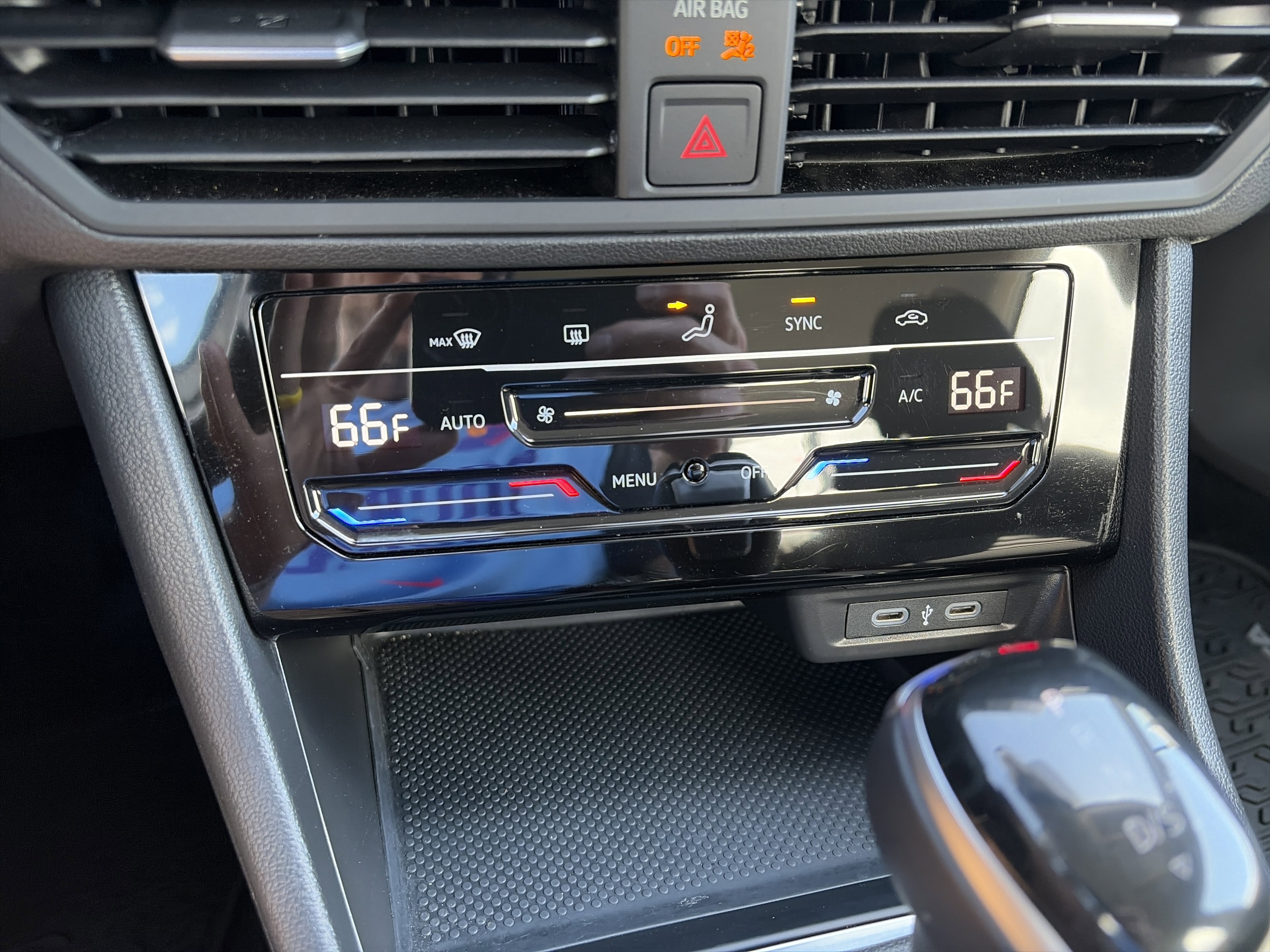 Certified 2025 Volkswagen Jetta S FWD image 20