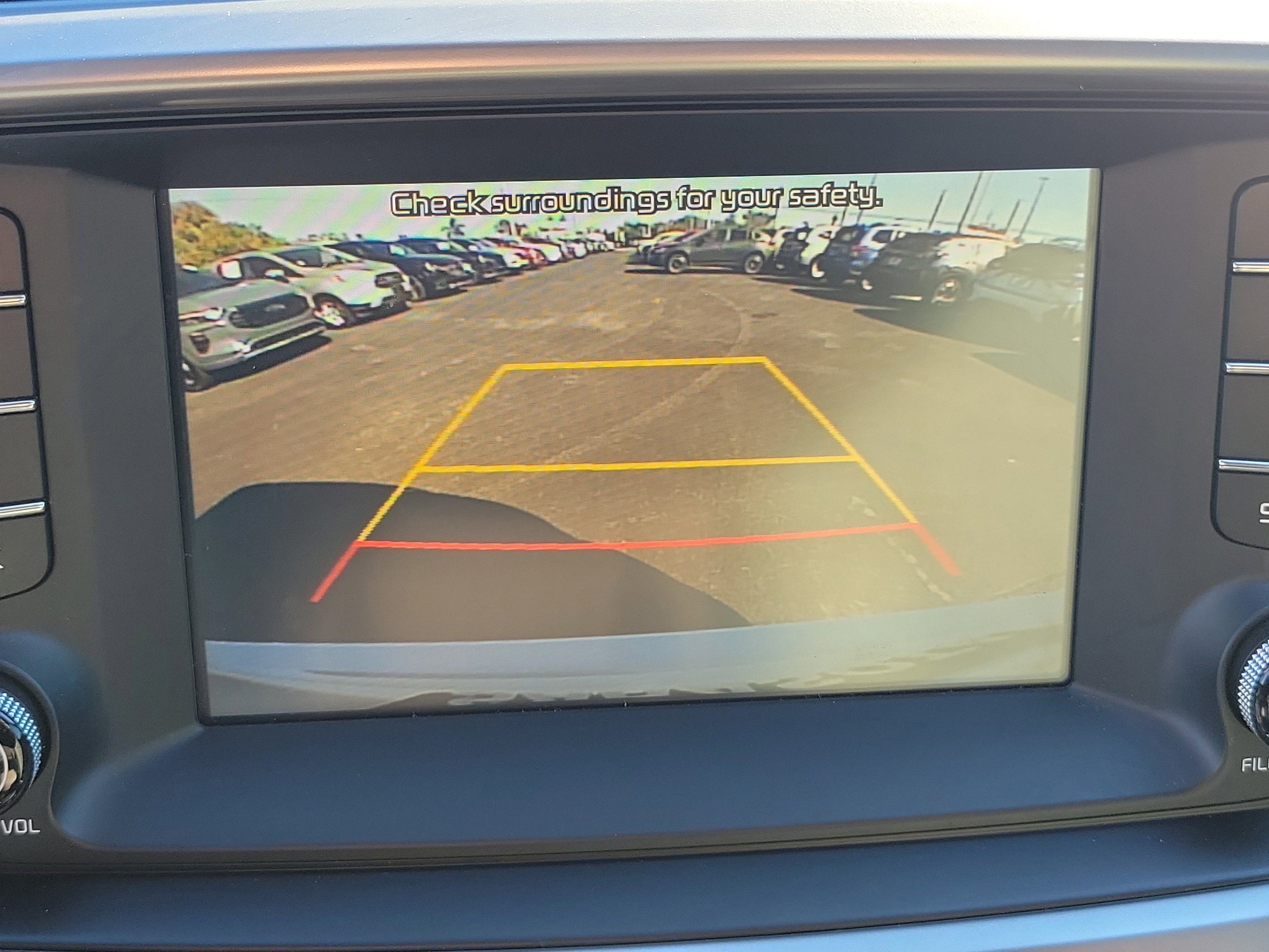 Used 2020 Kia Sorento LX image 23