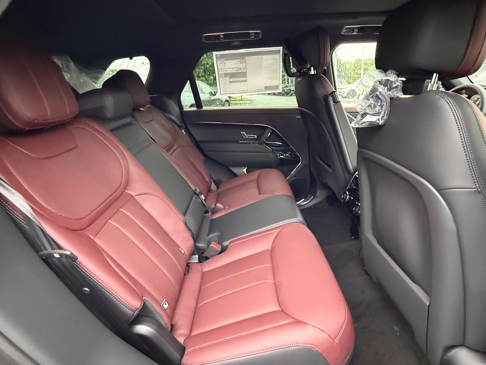New 2026 Land Rover Range Rover Sport Dynamic SE AWD/4WD image 18