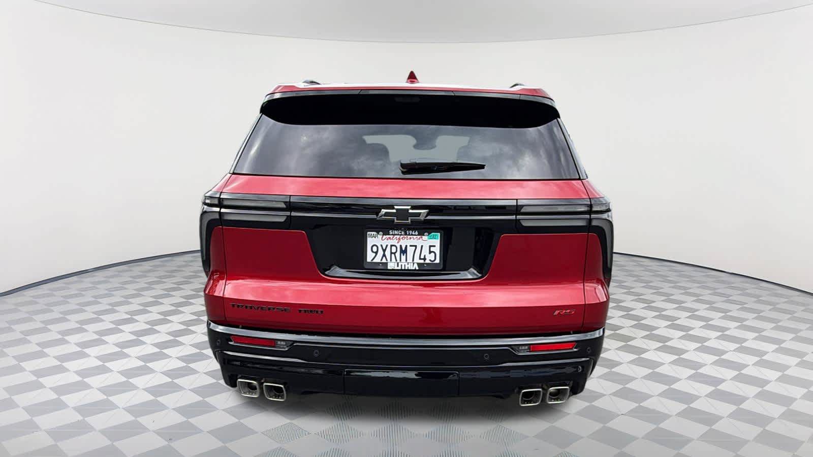 Used 2026 Chevrolet Traverse RS AWD/4WD image 6