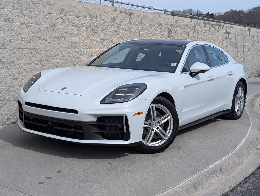 Certified 2025 Porsche Panamera RWD image 1