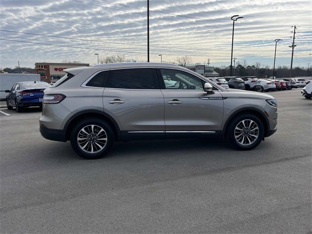 Used 2021 Lincoln Nautilus AWD w/ Equipment Group 101A image 4