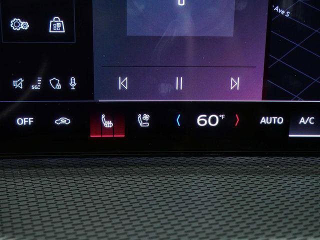 New 2025 Audi SQ5 Premium Plus image 26