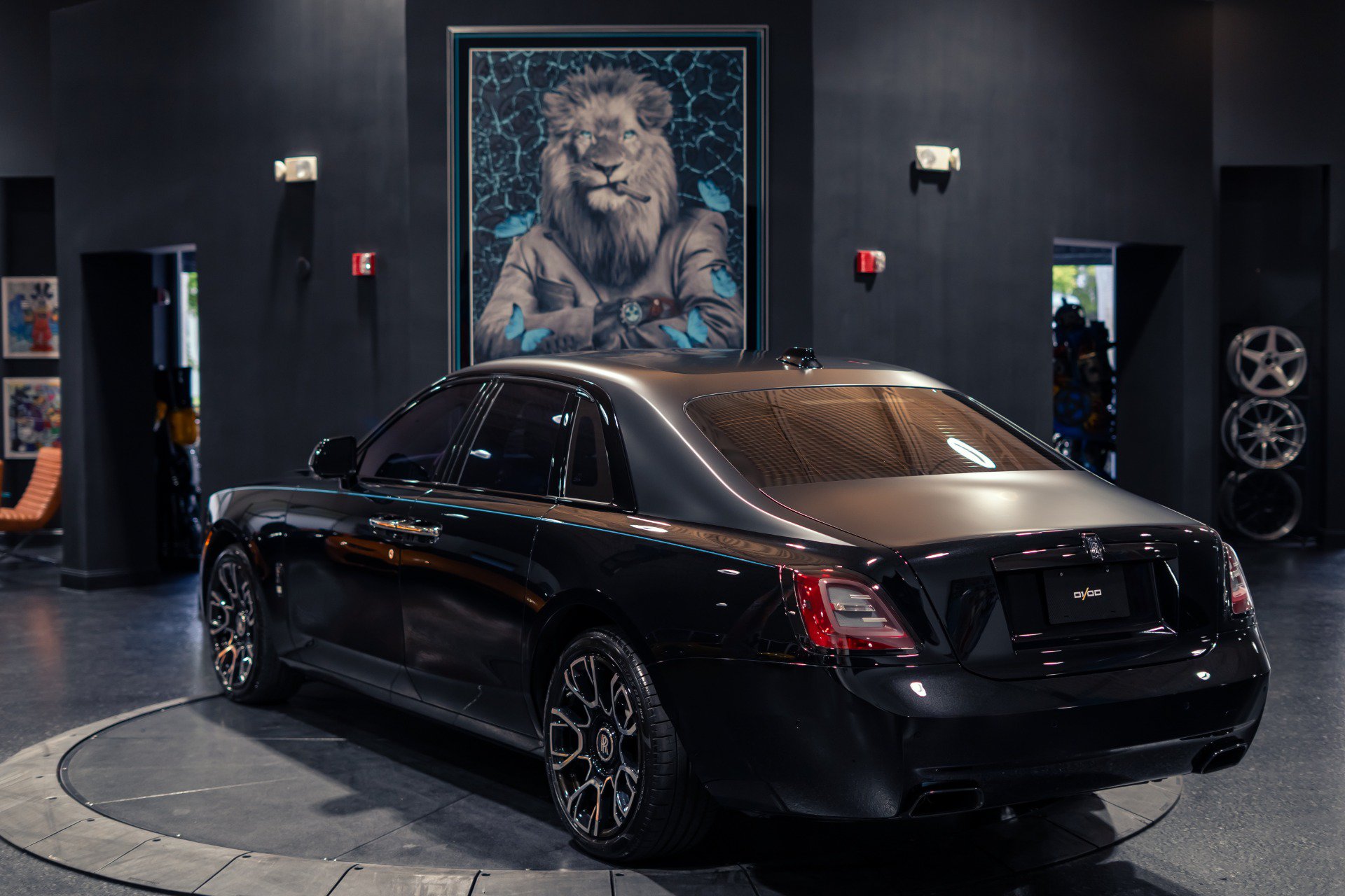Used 2023 Rolls-Royce Ghost Black Badge AWD/4WD image 37
