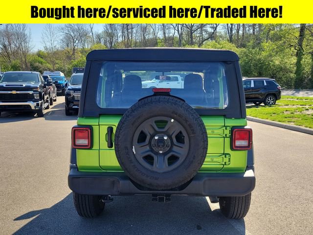 Used 2025 Jeep Wrangler Sport image 5
