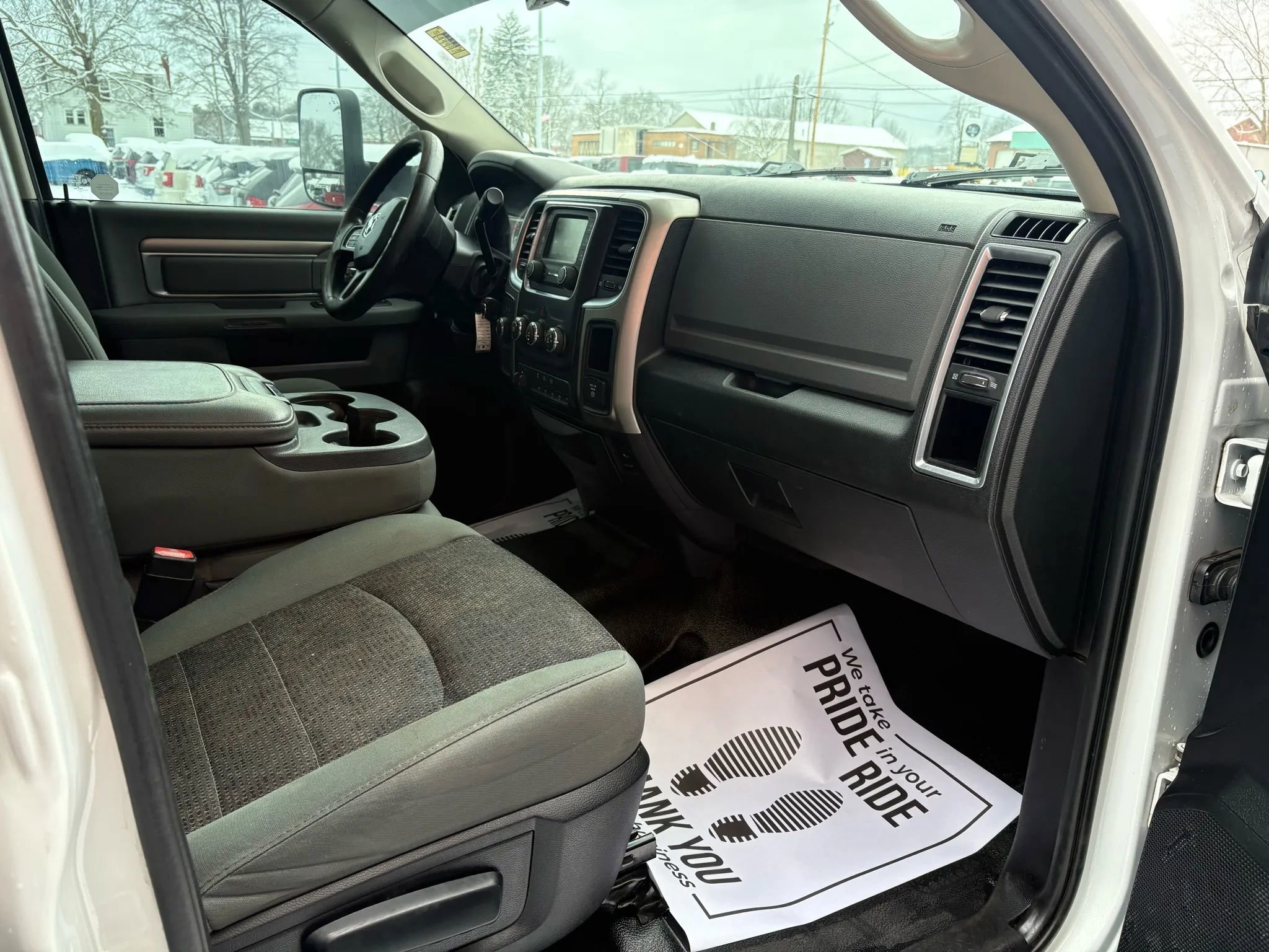 Used 2015 RAM 3500 SLT w/ Quick Order Package 29G SLT image 25