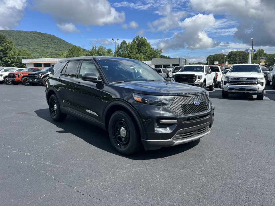 New 2025 Ford Explorer 4WD Police Interceptor image 3
