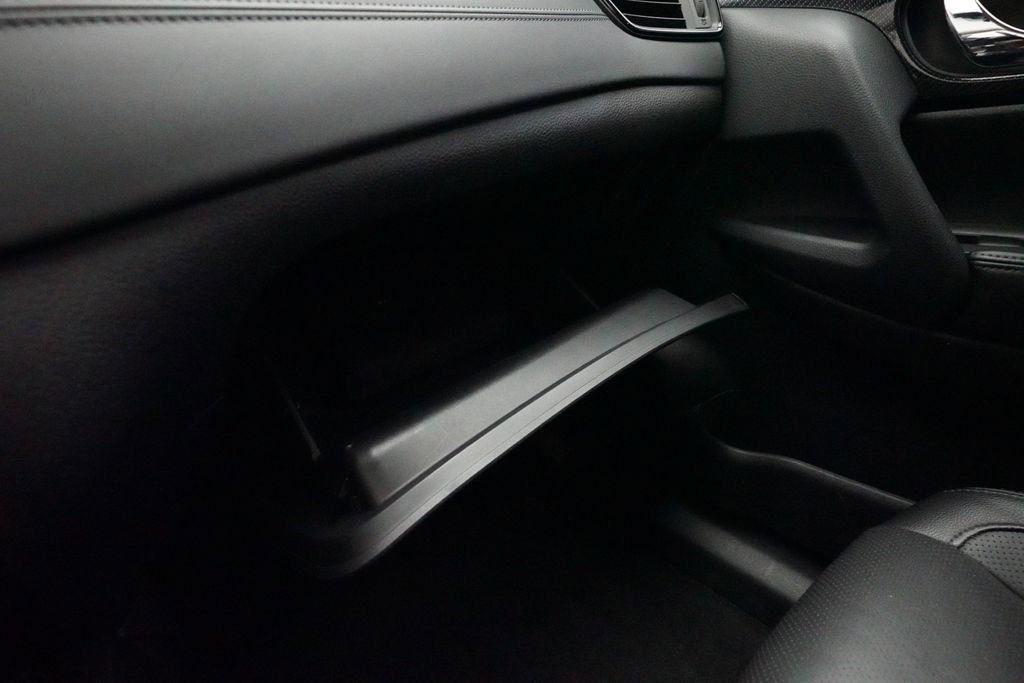 Used 2019 Nissan Rogue SL image 30