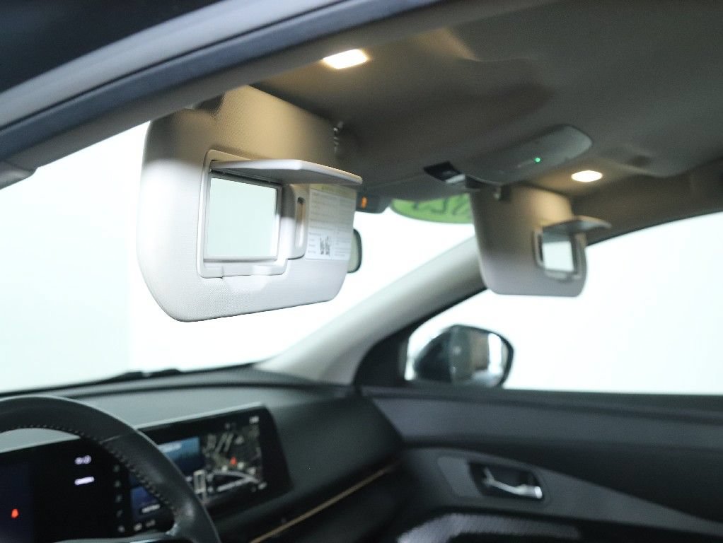 Certified 2023 Nissan Ariya FWD image 21