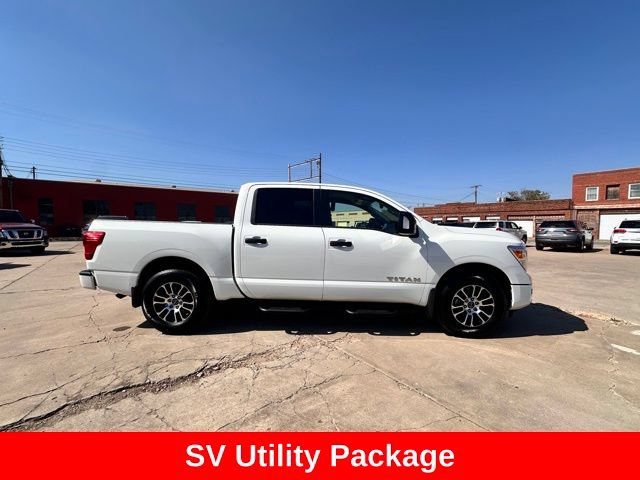 Certified 2024 Nissan Titan SV w/ SV Convenience Package RWD image 5
