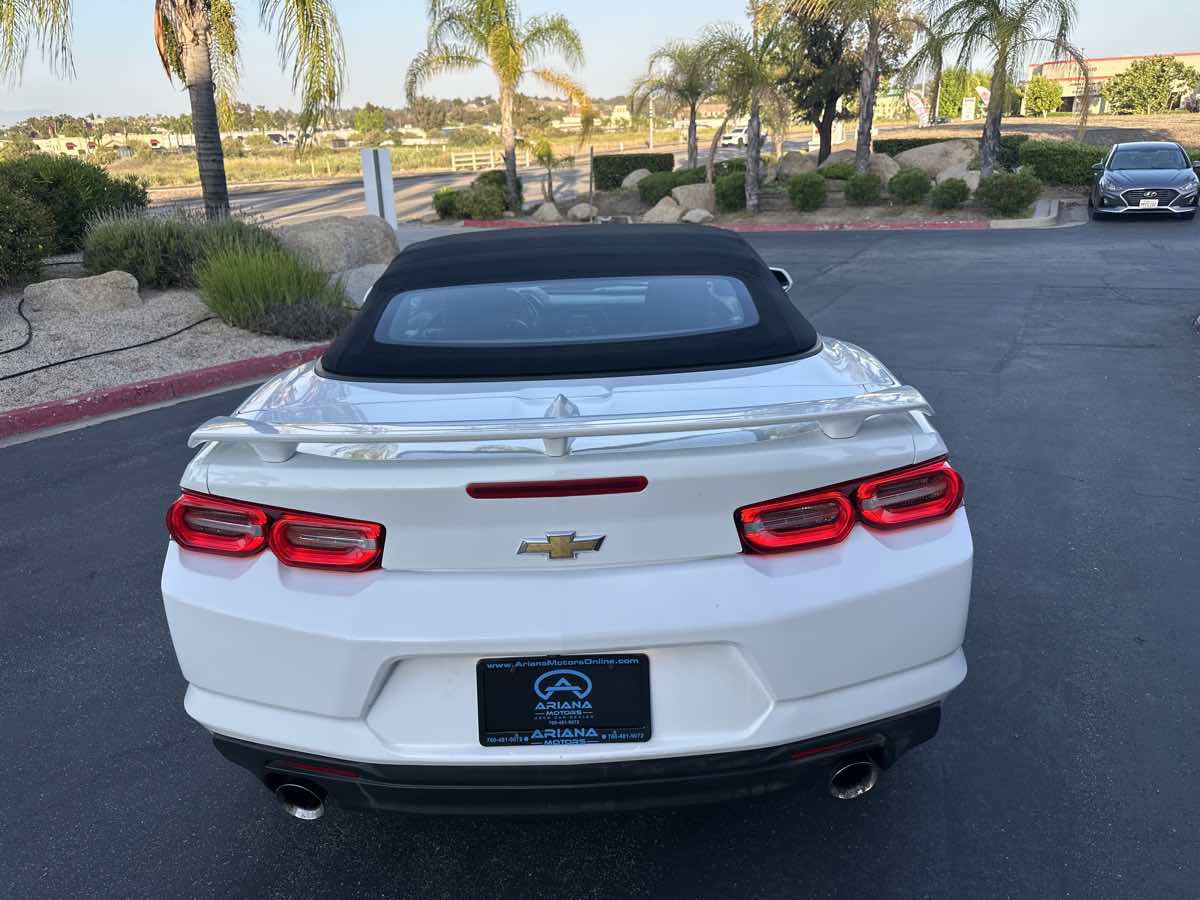 Used 2020 Chevrolet Camaro LT image 13
