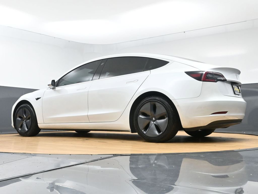 Used 2020 Tesla Model 3 Standard Range Plus image 50
