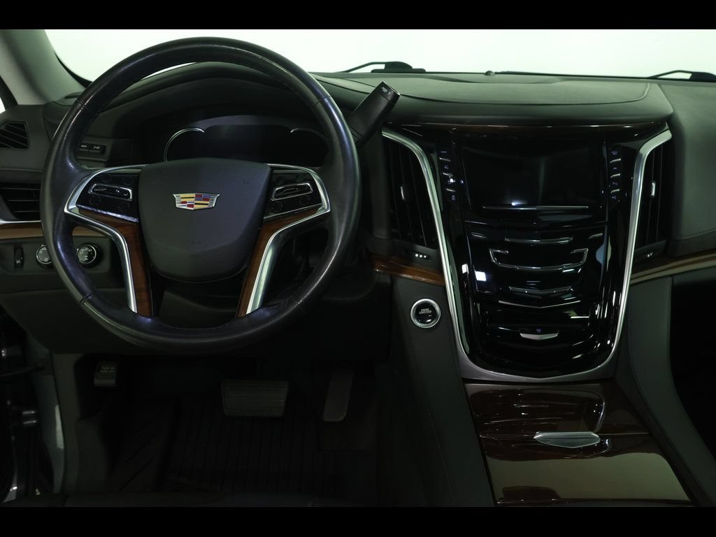 Certified 2020 Cadillac Escalade Luxury AWD/4WD image 20
