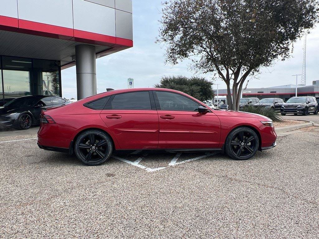 Used 2023 Honda Accord Sport image 6