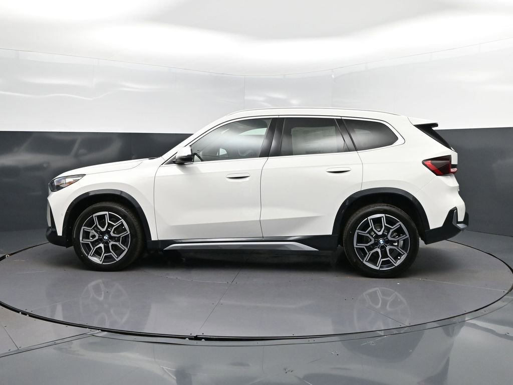 New 2026 BMW X1 xDrive28i w/ Convenience Package image 4