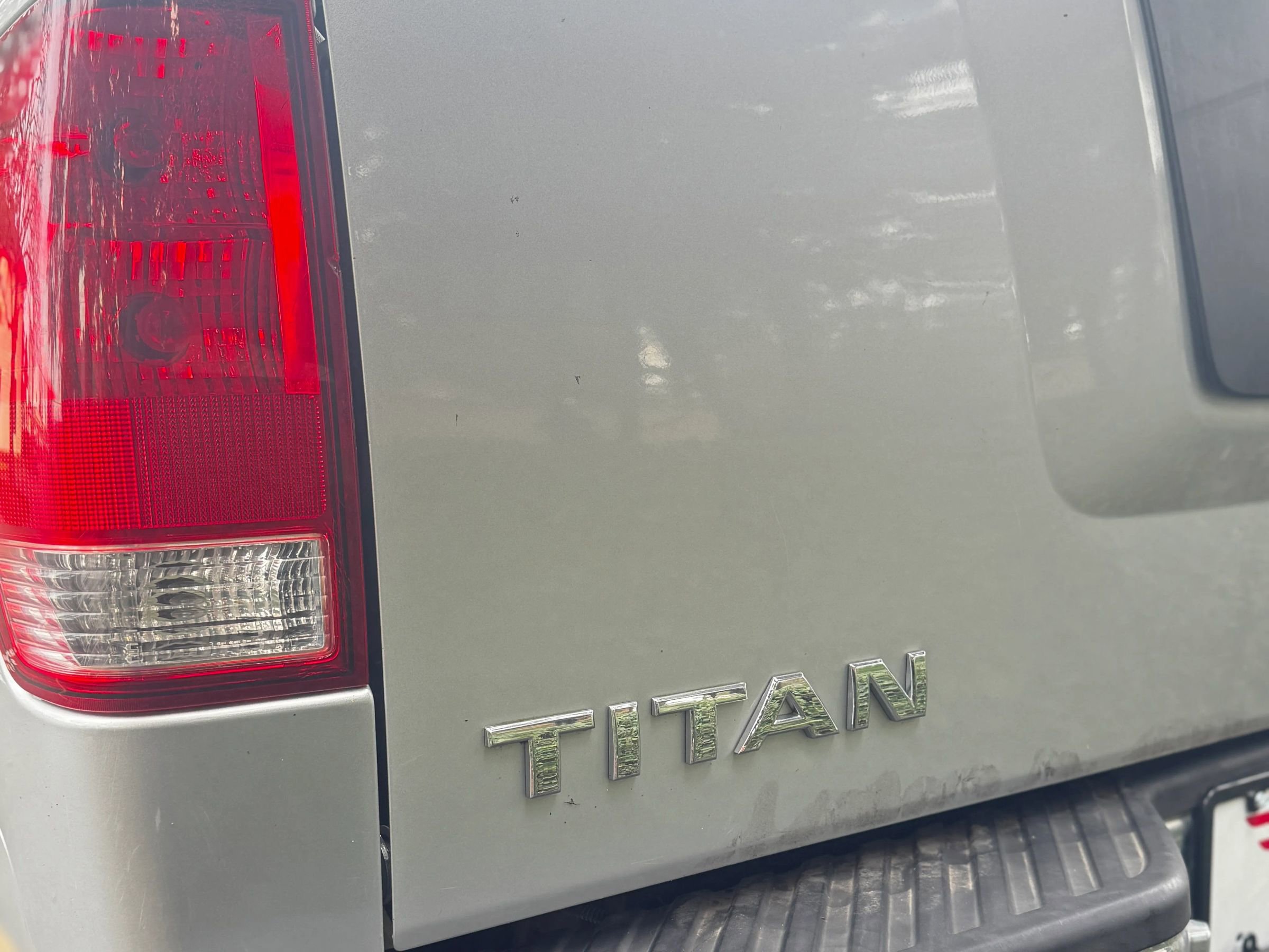 Used 2004 Nissan Titan SE w/ (Bed) Utility Bed Pkg image 30