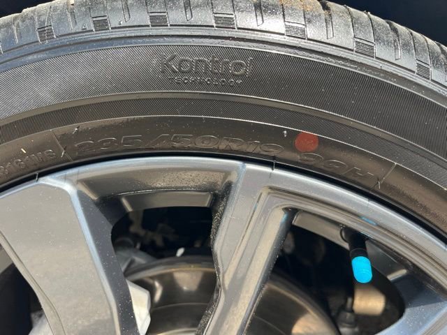 Used 2023 Chevrolet Equinox RS w/ RS Leather Package image 13