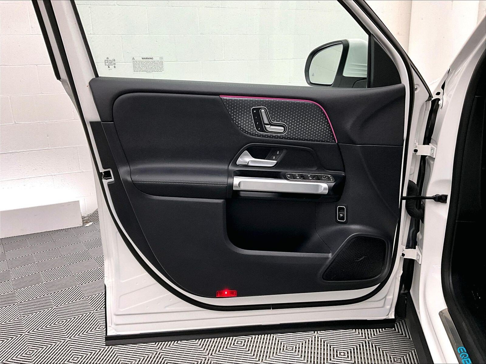 Certified 2024 Mercedes-Benz EQB 250+ image 24