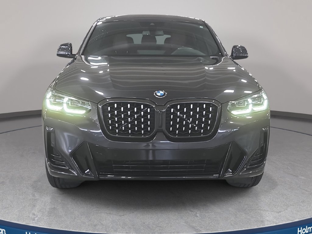 Certified 2024 BMW X4 xDrive30i w/ Premium Package AWD/4WD image 2