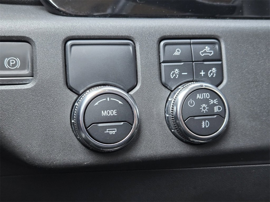 Used 2024 GMC Sierra 1500 SLT image 25