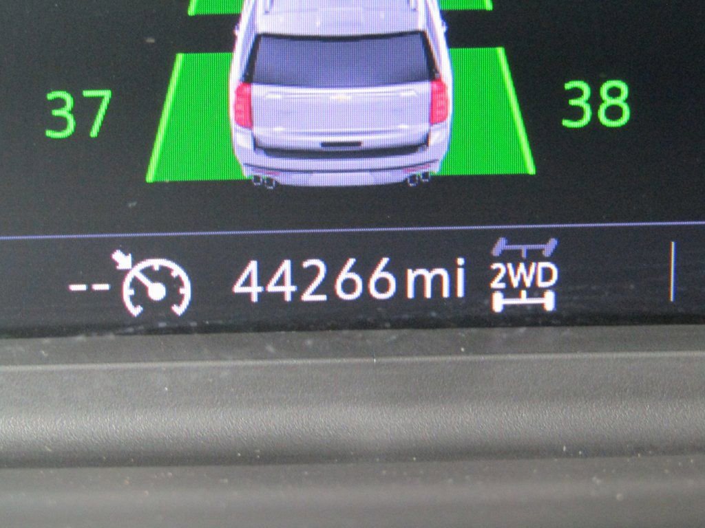 Used 2023 Chevrolet Tahoe LS image 23