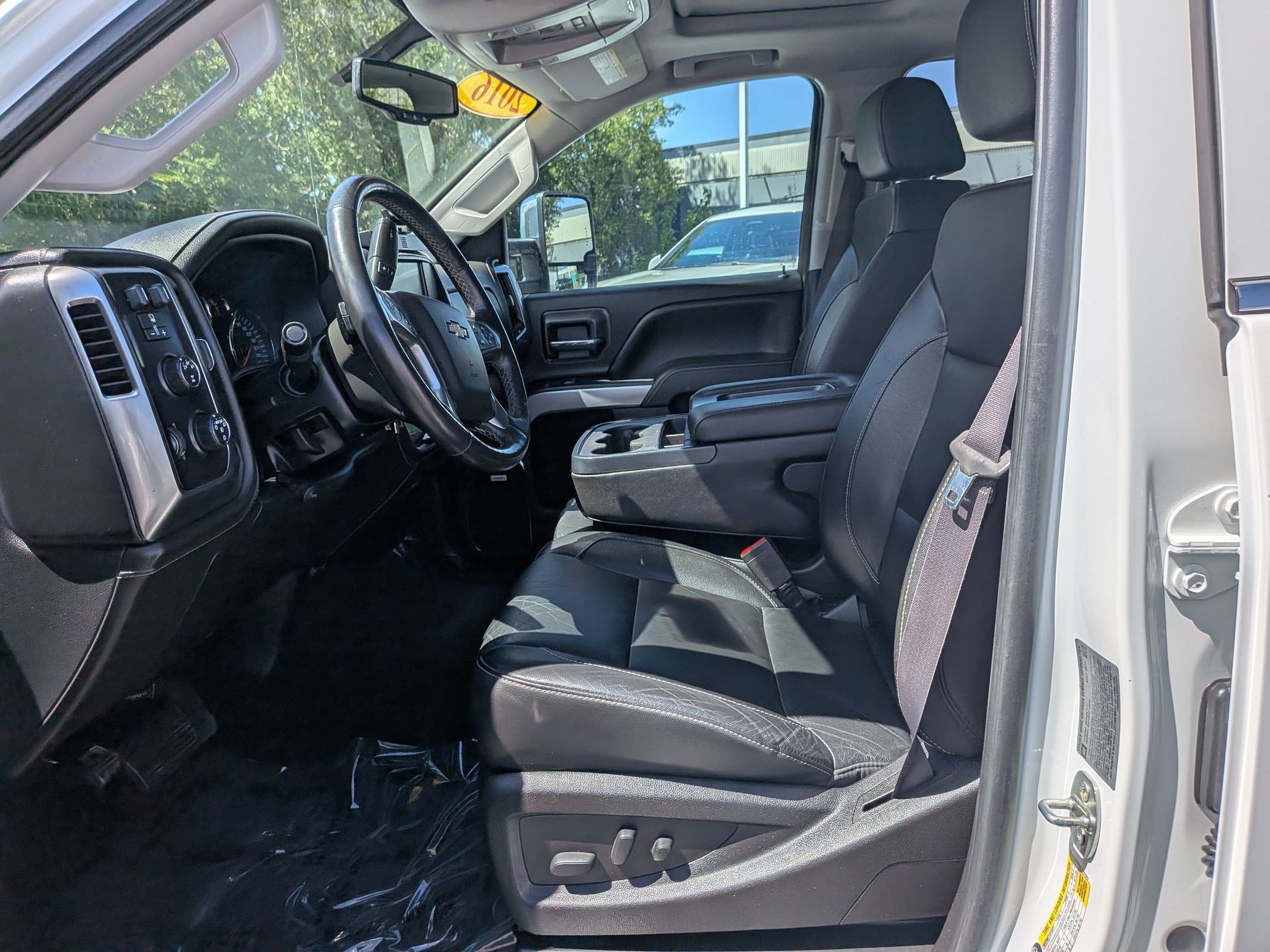 Used 2016 Chevrolet Silverado 3500 LTZ w/ Duramax Plus Package AWD/4WD image 23
